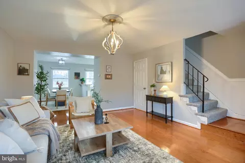 762 Seawall, Essex, MD 21221