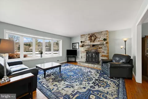 Living - 1 Windemere Pkwy, Phoenix, MD 21131 photo 1 of 1