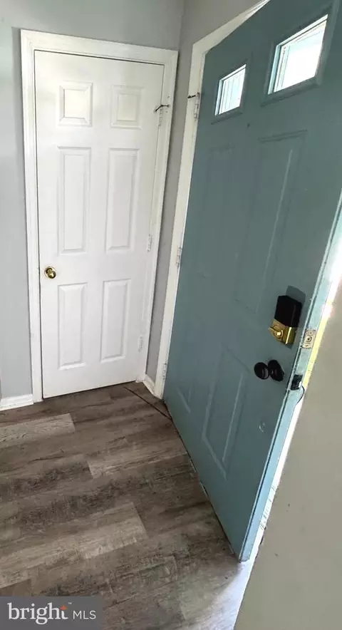 Entry Way - 7 Kimberlys Ct, Windsor Mill, MD 21244 photo 1 of 3