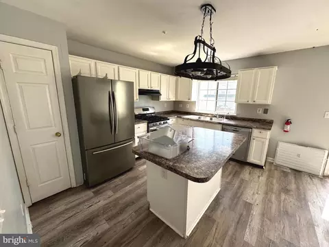 Kitchen - 7 Kimberlys Ct, Windsor Mill, MD 21244 photo 1 of 2