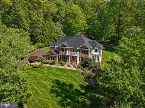 2605 Chestnut Woods Ct, Reisterstown, MD 21136