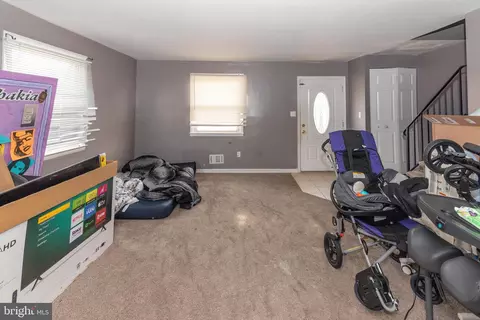 Living - 5686 Utrecht Rd, Baltimore, MD 21206 photo 1 of 1