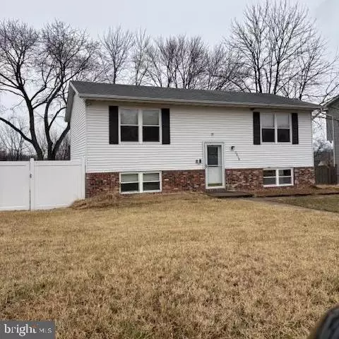 2818 Rose Ave, Halethorpe, MD 21227