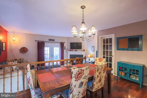 Dining - 48 Stoneway Pl, Nottingham, MD 21236 photo 3 of 4
