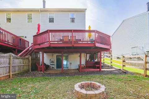 Exterior - 48 Stoneway Pl, Nottingham, MD 21236 photo 8 of 11