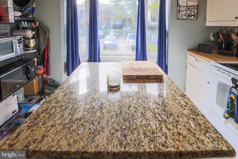 Kitchen - 48 Stoneway Pl, Nottingham, MD 21236 photo 4 of 4