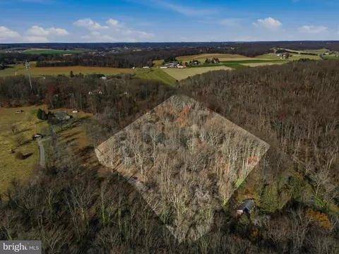 303 Parcel Hillrise Ave, Glen Arm, MD 21057