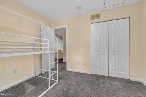 Bedroom - 401 2nd Ave, Halethorpe, MD 21227 photo 4 of 9