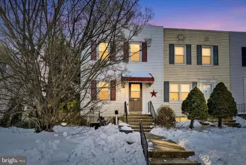 1717 Redwood Ave, Parkville, MD 21234
