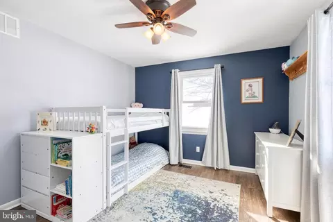Bedroom - 17823 Marshall Mill Rd, Hampstead, MD 21074 photo 5 of 6