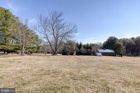 Exterior - 17823 Marshall Mill Rd, Hampstead, MD 21074 photo 2 of 11