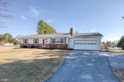 Exterior - 17823 Marshall Mill Rd, Hampstead, MD 21074 photo 8 of 11