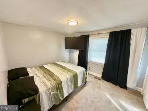 Bedroom - 2773 Yarnall Rd, Halethorpe, MD 21227 photo 1 of 4