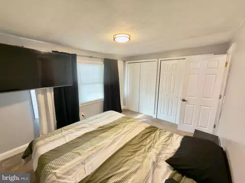 Bedroom - 2773 Yarnall Rd, Halethorpe, MD 21227 photo 2 of 4