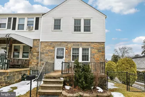 4 Enjay Ave, Catonsville, MD 21228