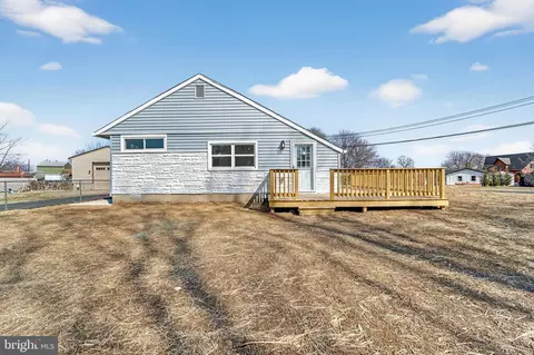 203 Antietam Rd, Essex, MD 21221