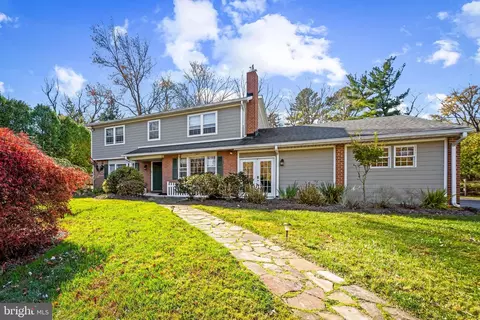3407 Birch Hollow Rd, Pikesville, MD 21208