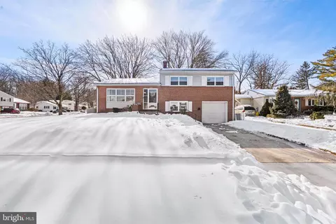 301 Deep Dale Dr, Lutherville Timonium, MD 21093