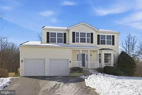 6 Reef Ct, Sparrows Point, MD 21219