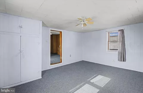 Bedroom - 2707 Sparrows Point Rd, Edgemere, MD 21219 photo 3 of 5