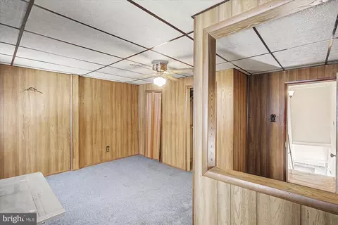 Entry Way - 2707 Sparrows Point Rd, Edgemere, MD 21219 photo 3 of 3
