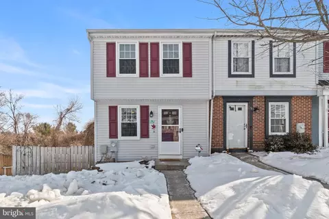 29 Stillwood Cir, Nottingham, MD 21236