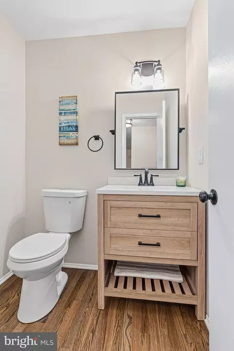 Bath - 9 Menteith Ct, Nottingham, MD 21236 photo 2 of 6