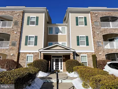 305 Wyndham Cir #305 G, Owings Mills, MD 21117