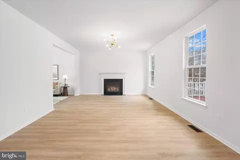Living - 917 Gladway Rd, Middle River, MD 21220 photo 1 of 1