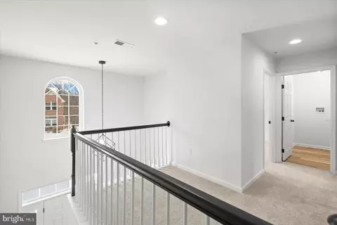 Entry Way - 917 Gladway Rd, Middle River, MD 21220 photo 11 of 14