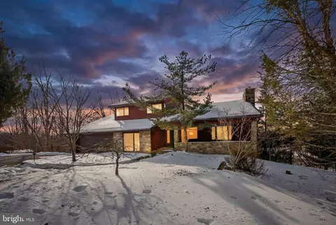 13 Brook Farm Ct, Cockeysville, MD 21030