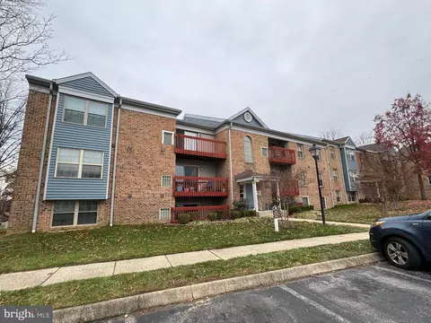 1260 Sugarwood Cir #102, Essex, MD 21221