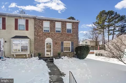 13 Derwood Ct, Parkville, MD 21234
