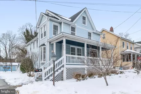207 Ingleside Ave, Catonsville, MD 21228