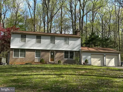 2 Chellis Ct, Owings Mills, MD 21117