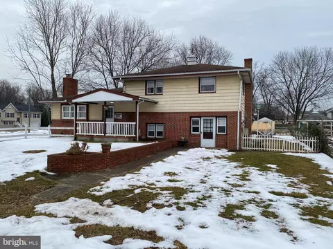 1113 Kent Ave, Woodlawn, MD 21207