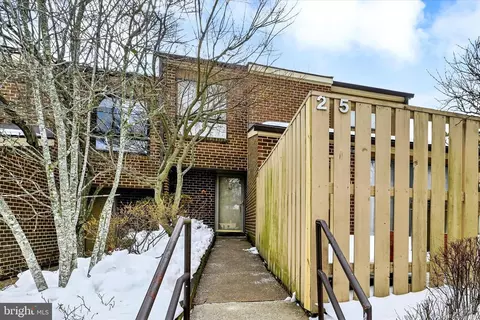 25 Tanner Ct #H, Pikesville, MD 21208