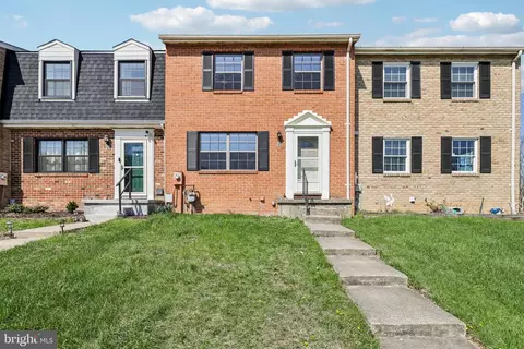 4 Kimball Ridge Ct, Catonsville, MD 21228