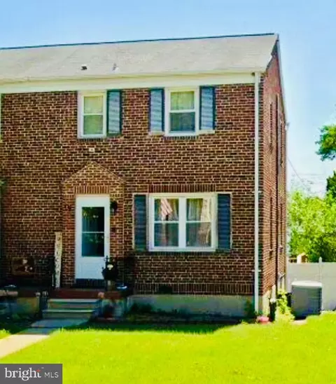 19 Lyndale Ave, Nottingham, MD 21236