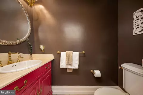 Bath - 4513 Carroll Manor Rd, Baldwin, MD 21013 photo 12 of 13