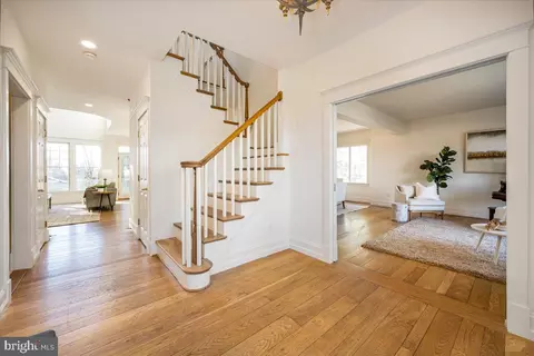 Entry Way - 4513 Carroll Manor Rd, Baldwin, MD 21013 photo 1 of 7