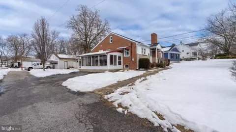 4516 E Joppa Rd, Perry Hall, MD 21128 photo 3