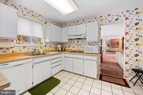 7124 Pheasant Cross Dr, Baltimore, MD 21209 photo 17