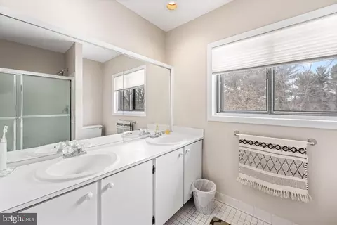 7124 Pheasant Cross Dr, Baltimore, MD 21209 photo 30