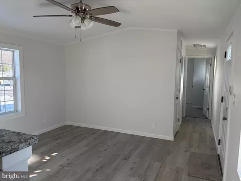 14 Mango Trl, Middle River, MD 21220 photo 6
