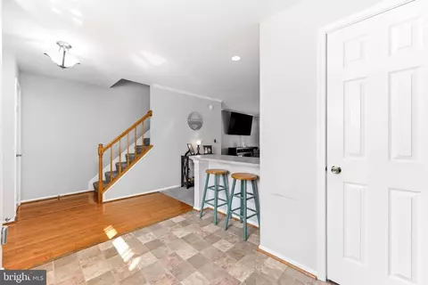 Entry Way - 6 Campton Ct, Nottingham, MD 21236 photo 3 of 3