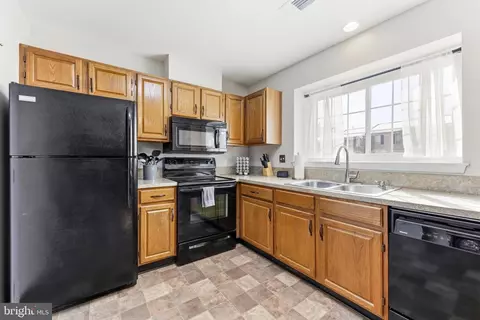 Kitchen - 6 Campton Ct, Nottingham, MD 21236 photo 1 of 1