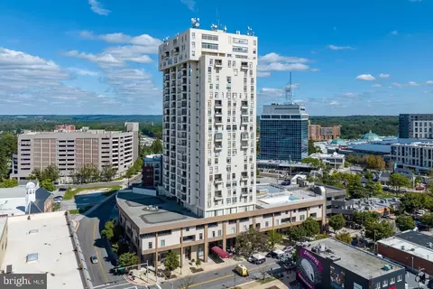 28 Allegheny Ave #1306, Towson, MD 21204