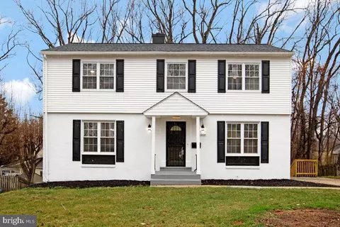 1224 Pleasant Valley Dr, Catonsville, MD 21228