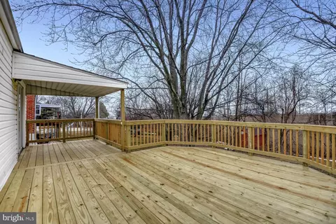 Exterior - 5543 Lanham Way, Baltimore, MD 21206 photo 3 of 5